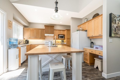 5040 223B Street, Langley, BC 