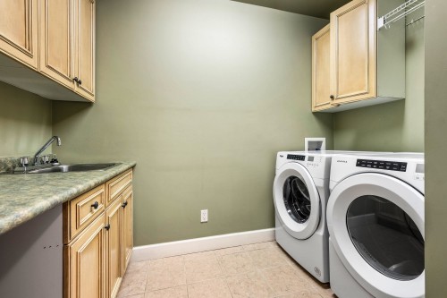 35386 Doneagle Place, Abbotsford, BC 