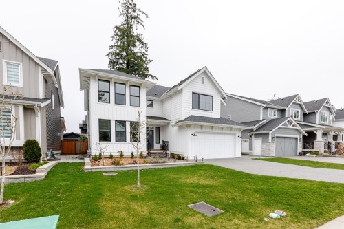 2872 203A Street, Langley, BC 