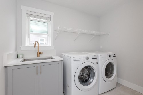 2872 203A Street, Langley, BC 