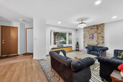 6774 129 Street, Surrey, BC 