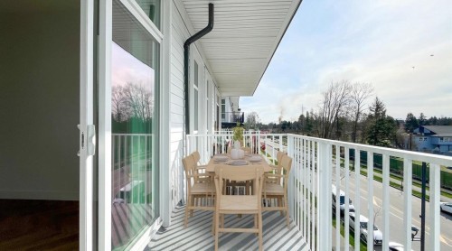 404-13929 105 Boulevard, Surrey, BC 