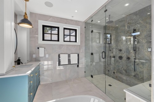 2422 Christopherson Road, Surrey, BC 