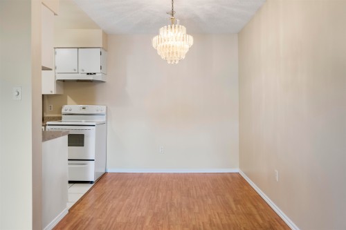 209-15268 100 Avenue, Surrey, BC 