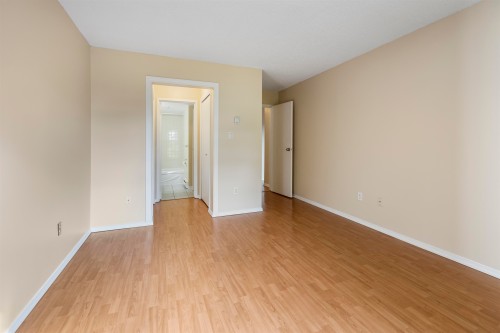 209-15268 100 Avenue, Surrey, BC 