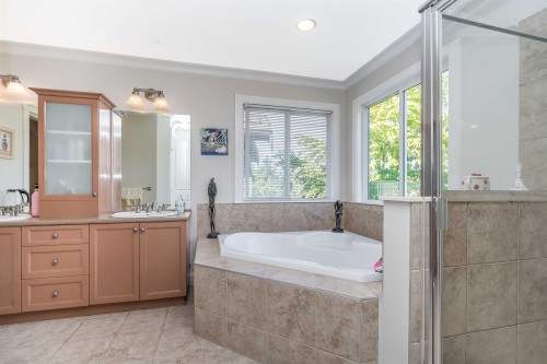 11455 154A Street, Surrey, BC 