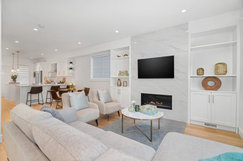 14-9762 182A Street, Surrey, BC 