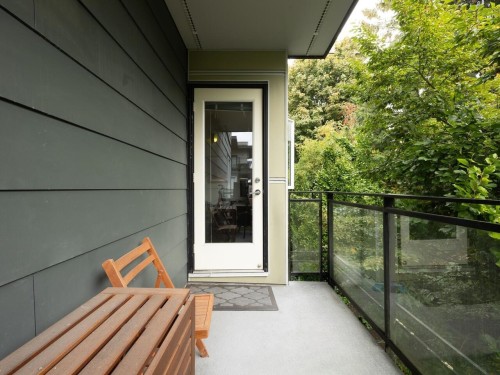 205-13919 Fraser Highway, Surrey, BC 