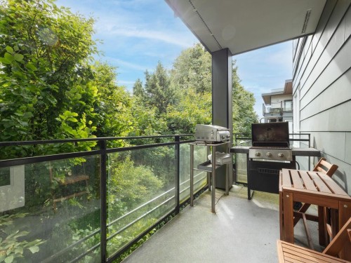 205-13919 Fraser Highway, Surrey, BC 