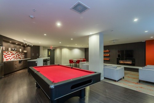 205-13919 Fraser Highway, Surrey, BC 