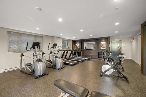 205-13919 Fraser Highway, Surrey, BC 