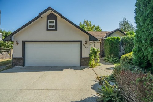 2242 Foothills Court  Abbotsford, BC V3G 1E1