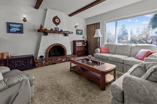 1518 Parker Place  White Rock, BC V4B 4S5