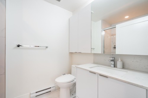 B311-8447 202 Street, Langley, BC 