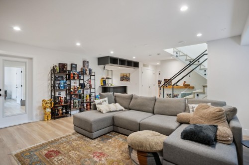 2811 202A Street, Langley, BC 