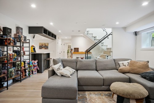 2811 202A Street, Langley, BC 