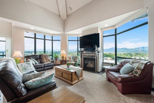 1704-33065 Mill Lake Road  Abbotsford, BC V2S 8E6