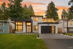 9336 119a Street  Delta, BC V4C 6P2