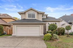 11048 160 Street  Surrey, BC V4N 1R2