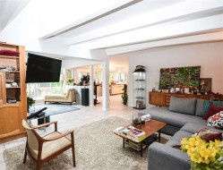 1381 Everall Street  White Rock, BC V4B 3S7