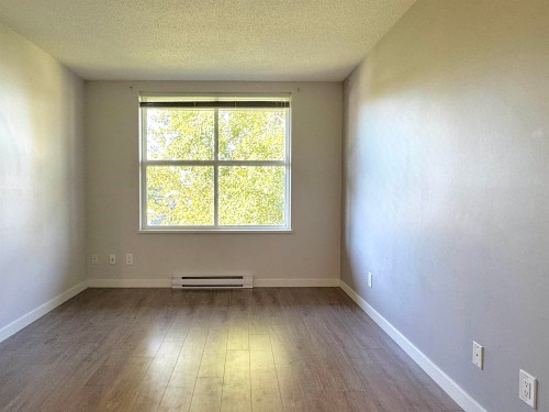 419-10707 139 Street, Surrey, BC 