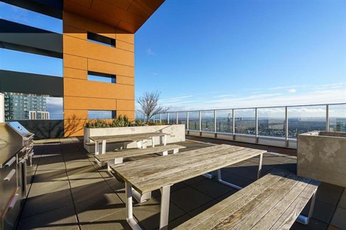 2704-13615 Fraser Highway, Surrey, BC 