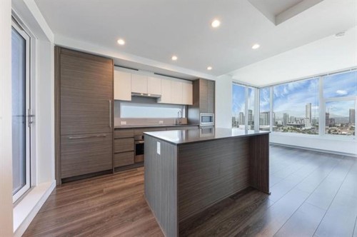 2704-13615 Fraser Highway, Surrey, BC 