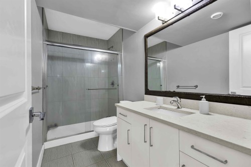 14856 75A Avenue, Surrey, BC 