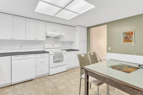 9766 154 Street, Surrey, BC 