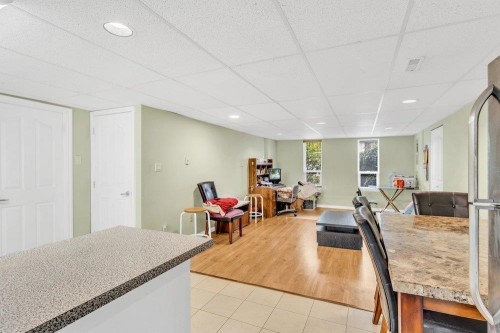 9766 154 Street, Surrey, BC 