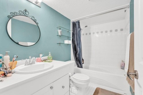 9766 154 Street, Surrey, BC 