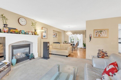 9766 154 Street, Surrey, BC 