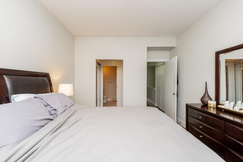 24-6671 121 Street, Surrey, BC 