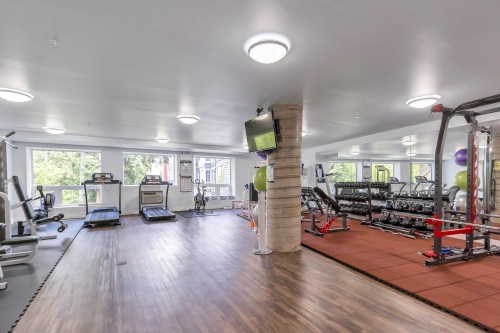 406-2242 Whatcom Road, Abbotsford, BC 