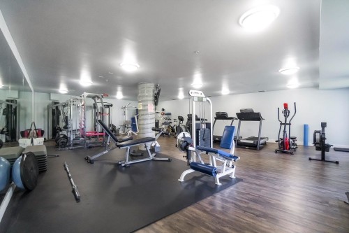 406-2242 Whatcom Road, Abbotsford, BC 