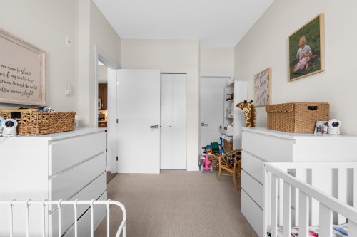 406-2242 Whatcom Road, Abbotsford, BC 