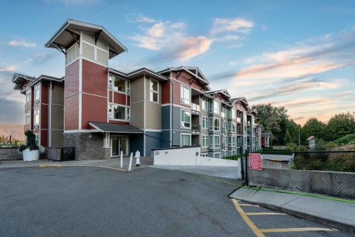 406-2242 Whatcom Road, Abbotsford, BC 