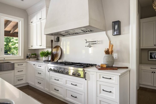 7670 240 Street, Langley, BC 