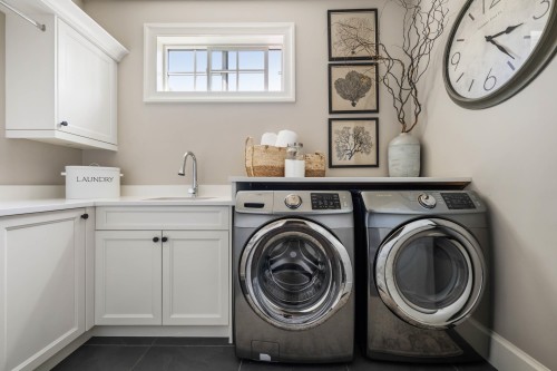 7670 240 Street, Langley, BC 