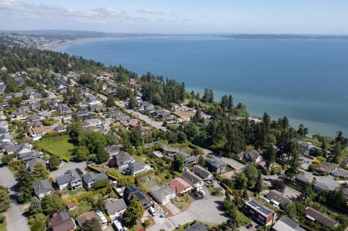 1414 132B Street, White Rock, BC 