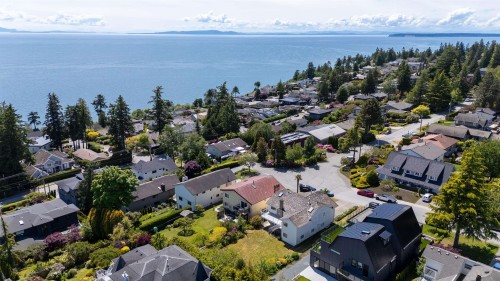 1414 132B Street, White Rock, BC 