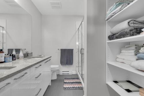 402-20696 Eastleigh Crescent, Langley, BC 