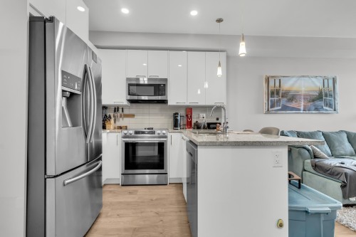 402-20696 Eastleigh Crescent, Langley, BC 