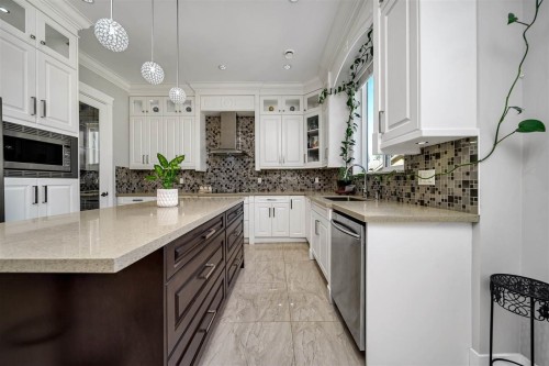 13837 60A Avenue, Surrey, BC 