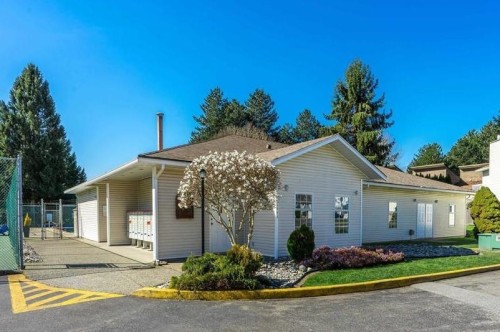 125-13911 70 Avenue, Surrey, BC 