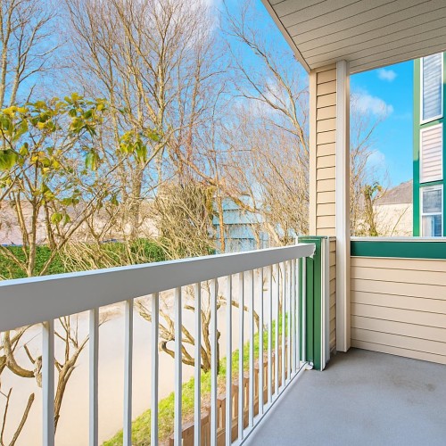 125-13911 70 Avenue, Surrey, BC 