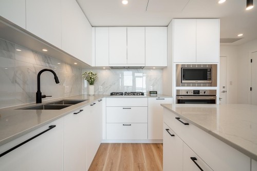 2503-8551 201 Street, Langley, BC 