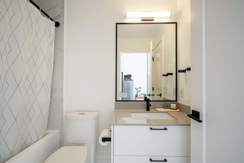 2503-8551 201 Street, Langley, BC 