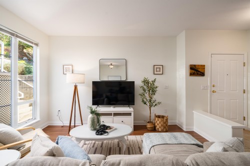 1159 Vidal Street, White Rock, BC 