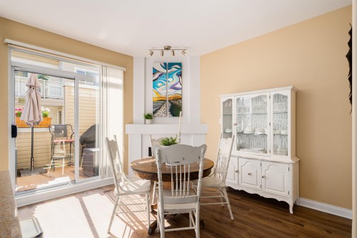 1159 Vidal Street, White Rock, BC 